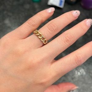 Real 14K yellow gold thick curb ring from Mejuri